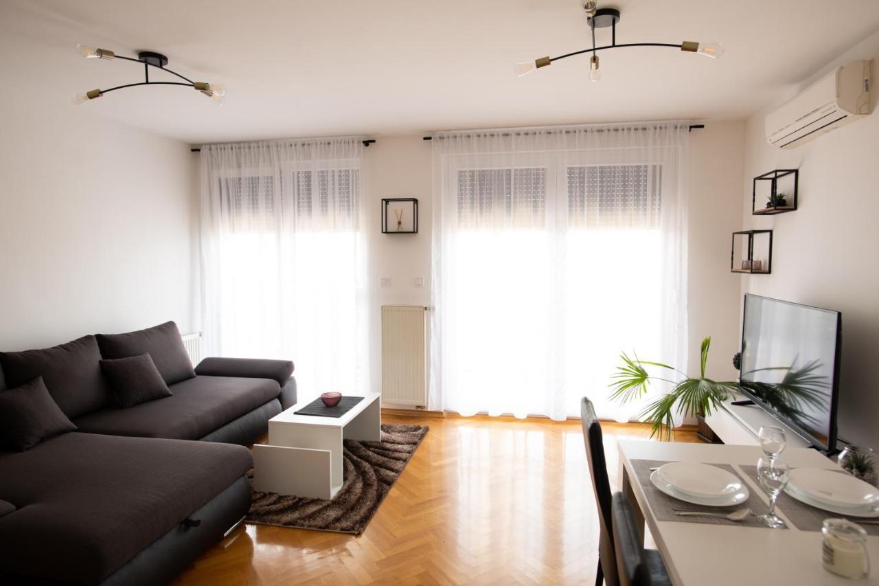 Apartman Martes 斯拉沃尼亚布罗德 外观 照片