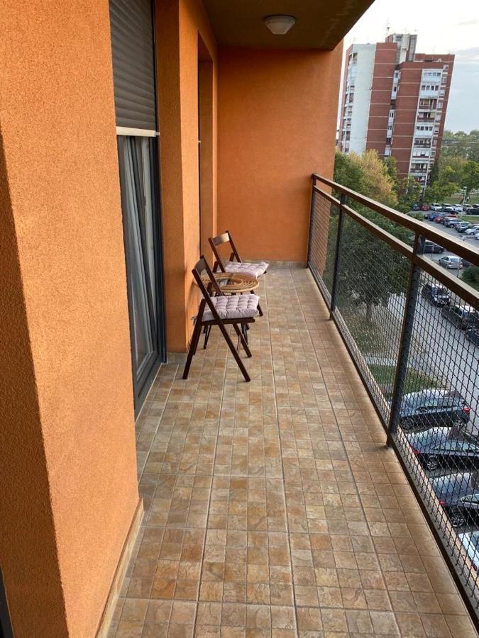 Apartman Martes 斯拉沃尼亚布罗德 外观 照片